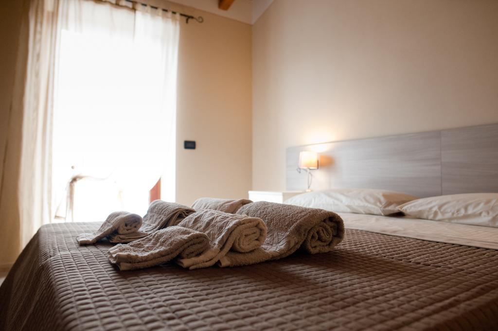 Al Borgo Alloggi Desenzano del Garda Room photo
